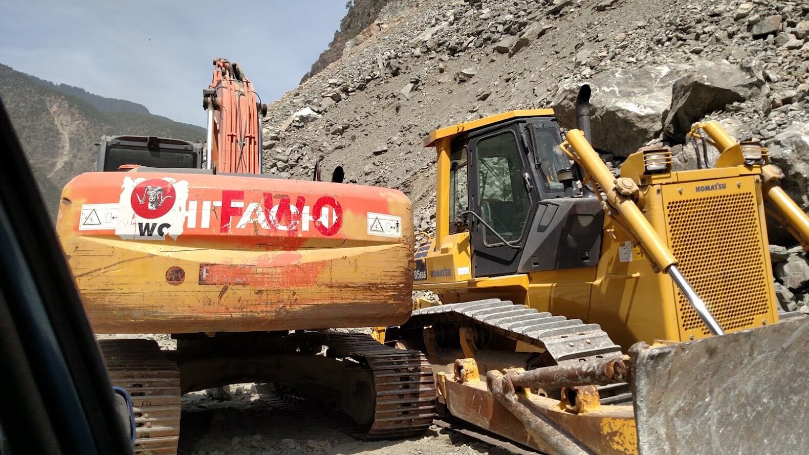 The landslide, five to ten km from Dasu.