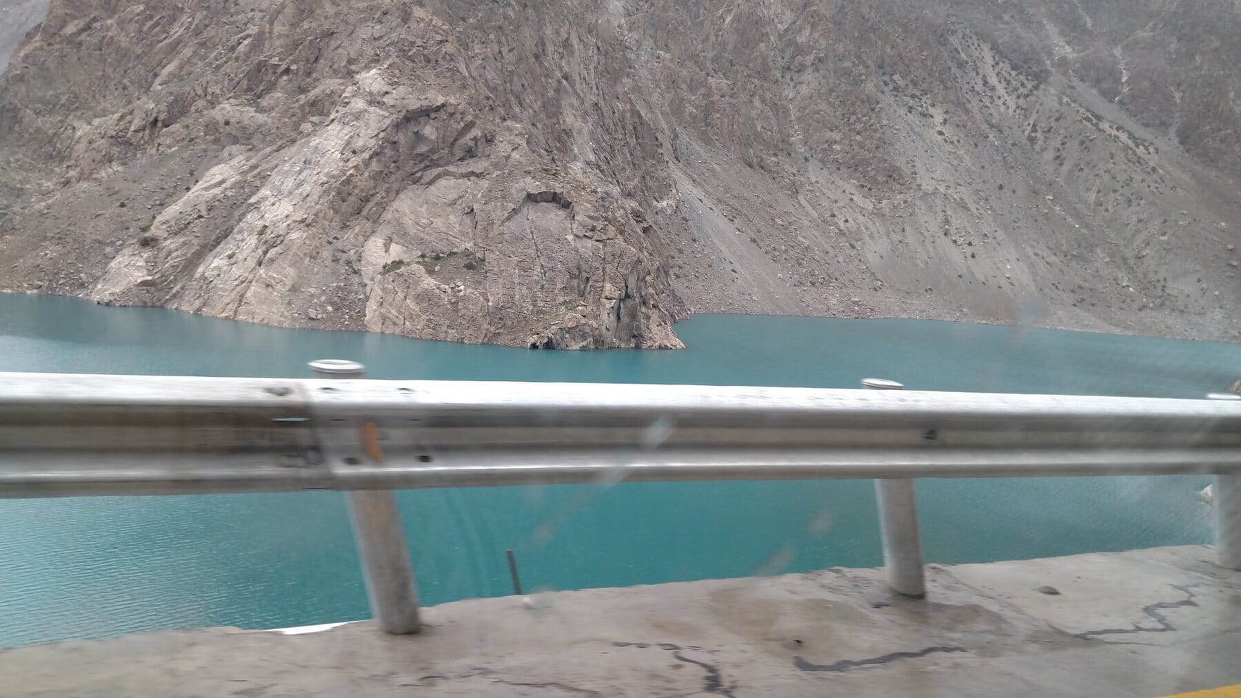 A very blue lake.