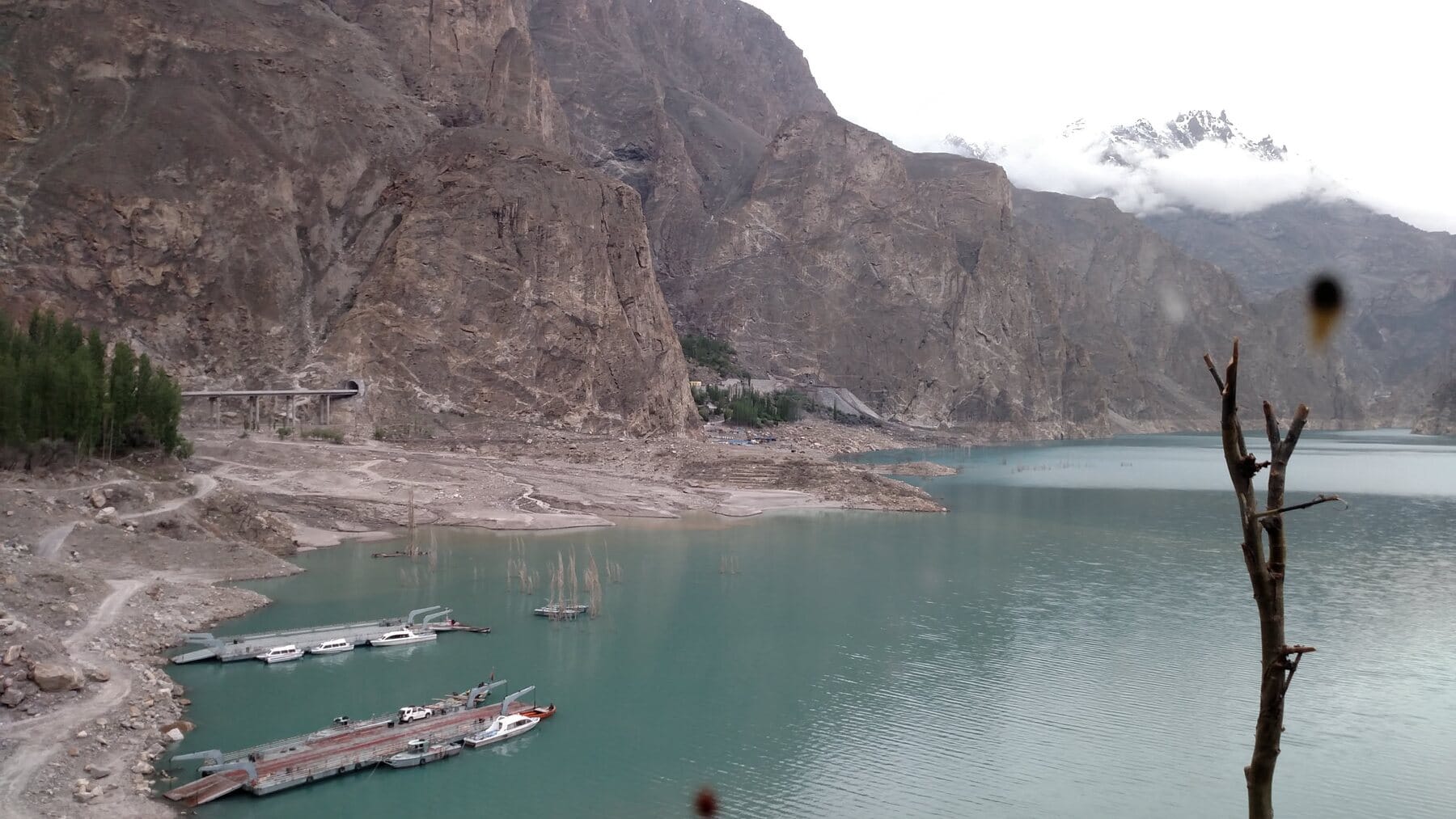 A very blue lake.