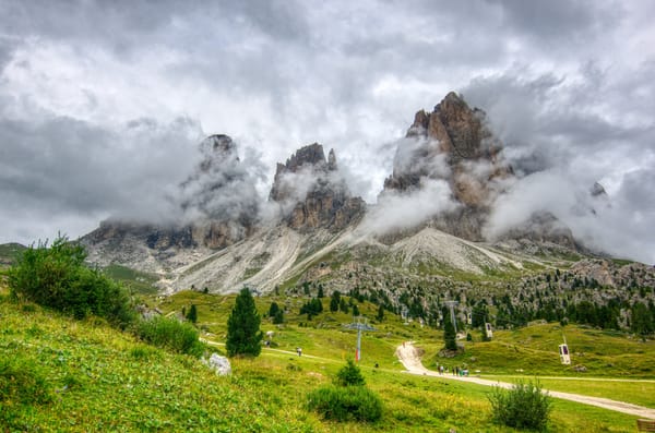 Exploring the Enchanting Dolomites: A Journey of Majestic Peaks and Cultural Treasures